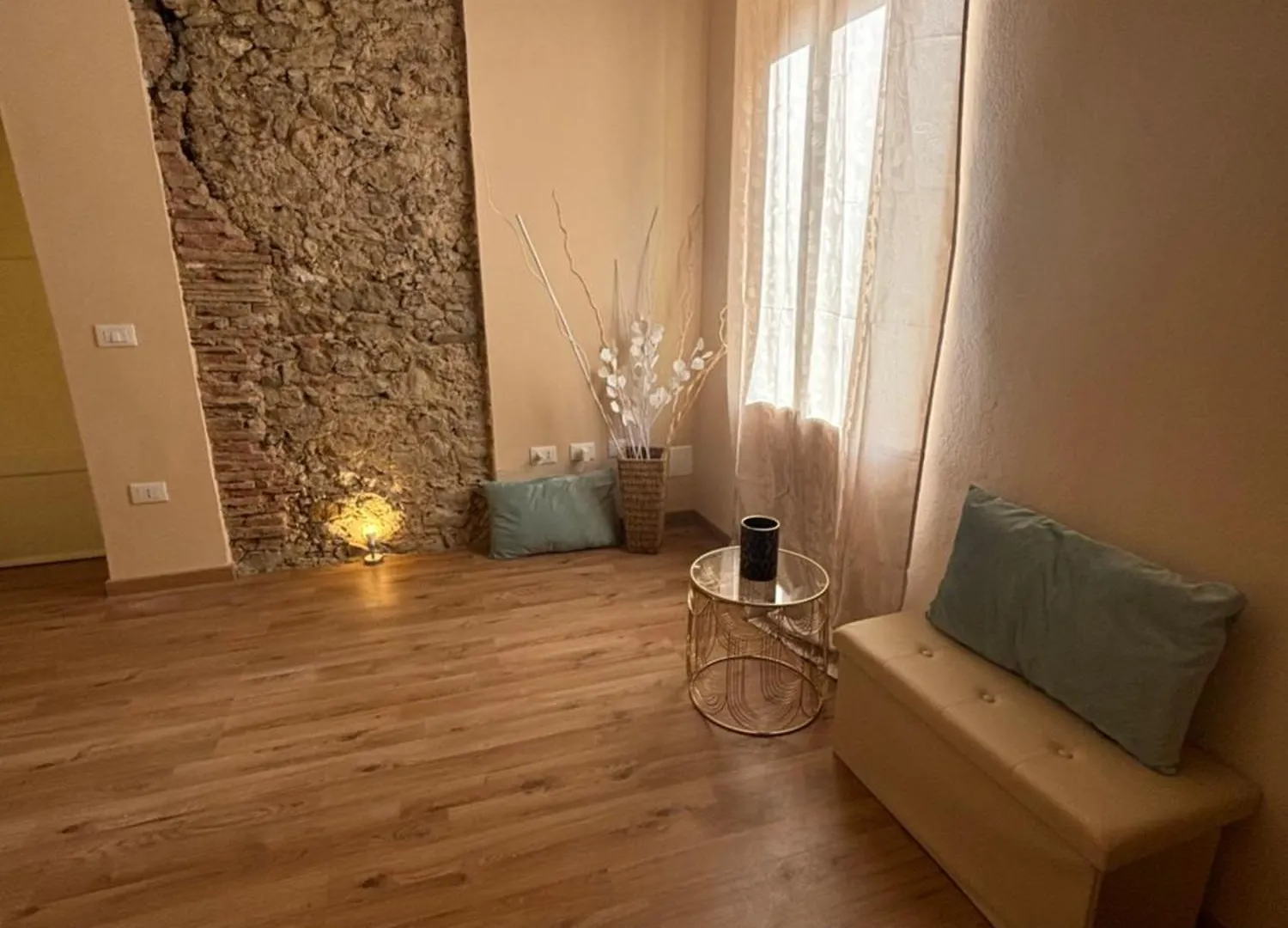 Luxury Toscana Rooms Монтескудайо Гостевой дом